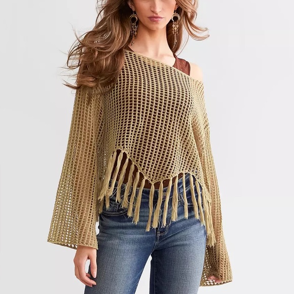 Buckle Sweaters - Daytrip by the Buckle